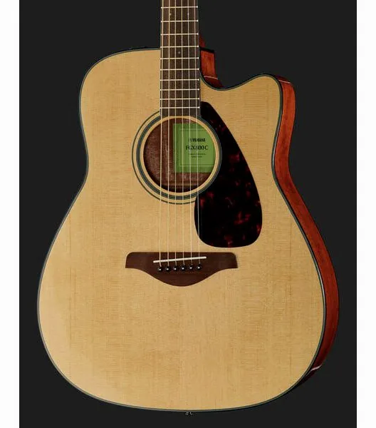 Yamaha FGX800C NT, lähikuva 4