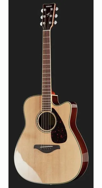 Yamaha FGX830C NT, lähikuva 2