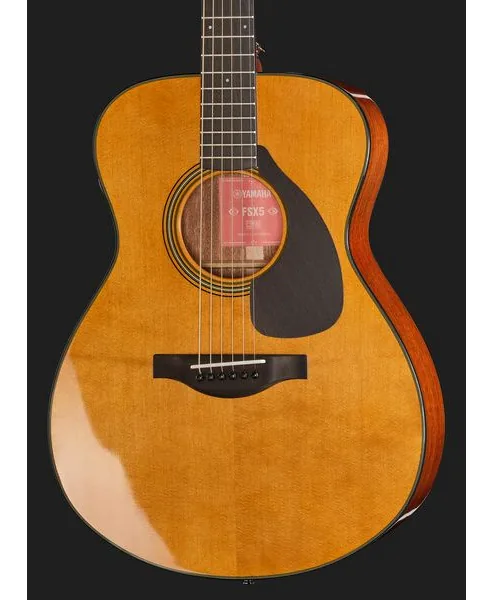 Yamaha FSX5G Gloss Natural, lähikuva 4