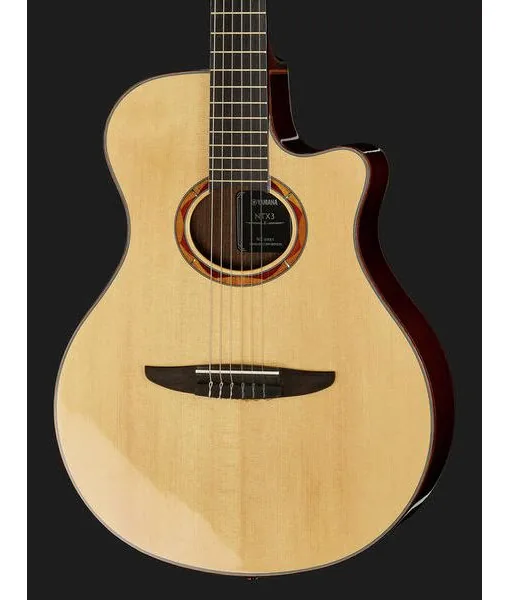 Yamaha NTX3, lähikuva 4